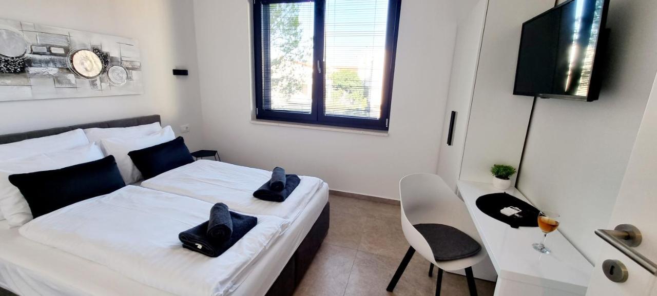 Dinary Apartman Vir Bagian luar foto