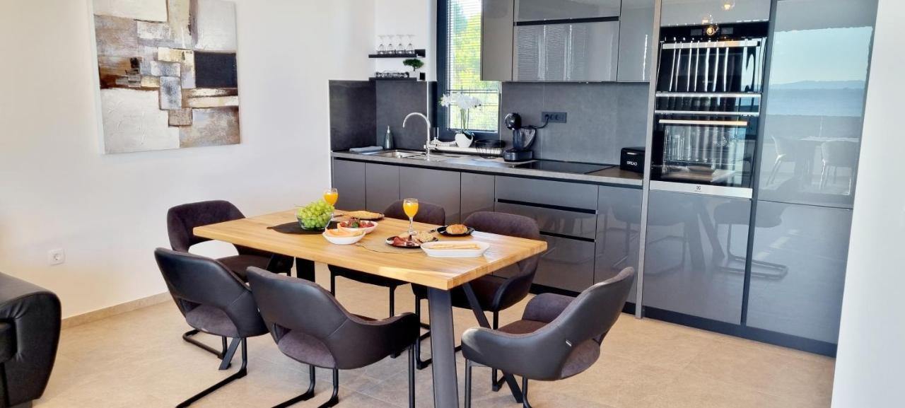 Dinary Apartman Vir Bagian luar foto