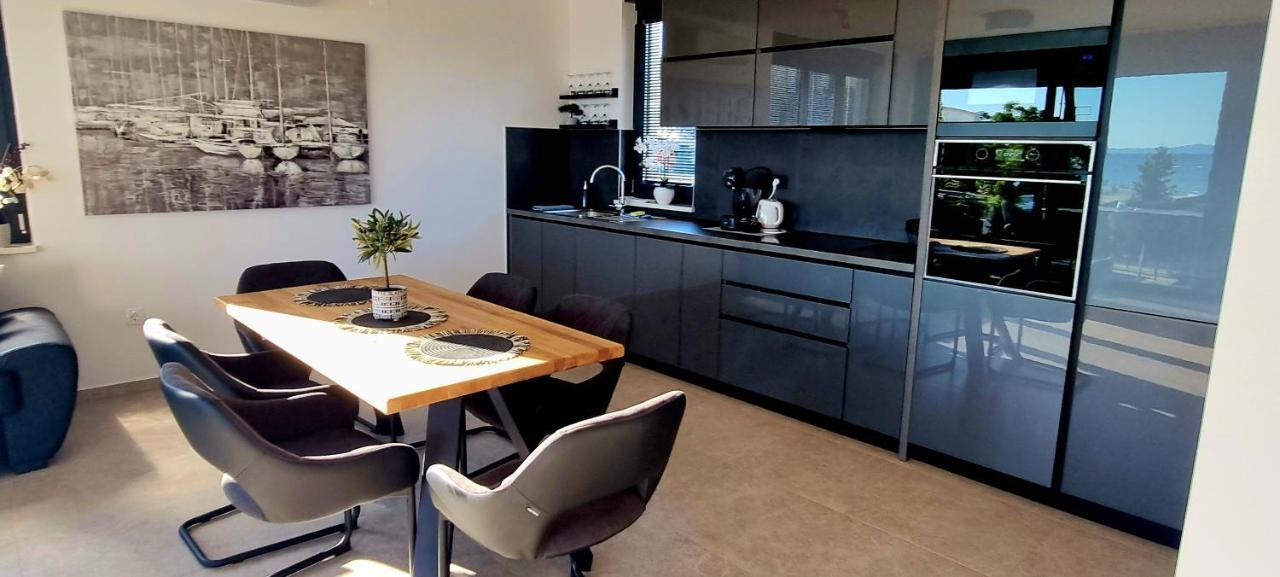 Dinary Apartman Vir Bagian luar foto